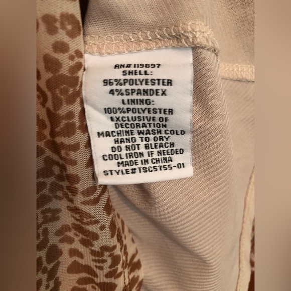 Collective Concepts animal print blouse - Picture 5 of 6